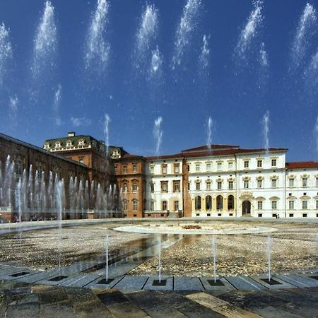 Alle Porte Della Reggia Venaria Reale Extérieur photo